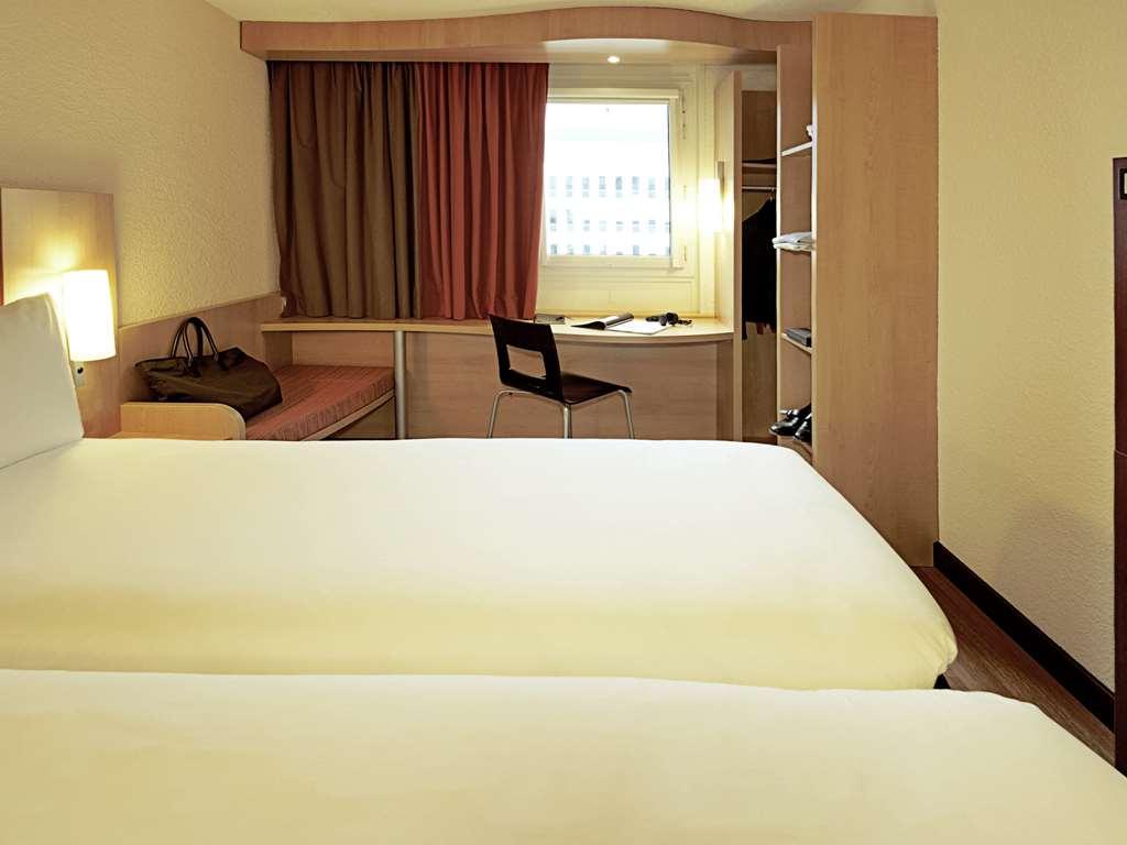Ibis Styles Abidjan Plateau Hotell Rum bild