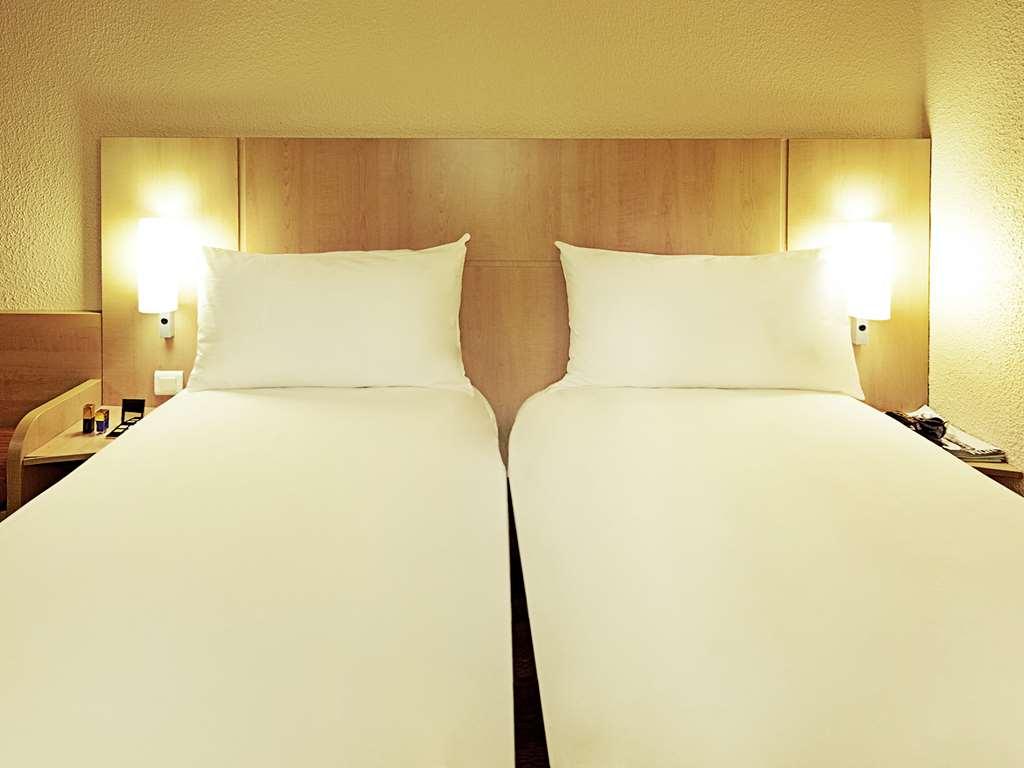 Ibis Styles Abidjan Plateau Hotell Rum bild