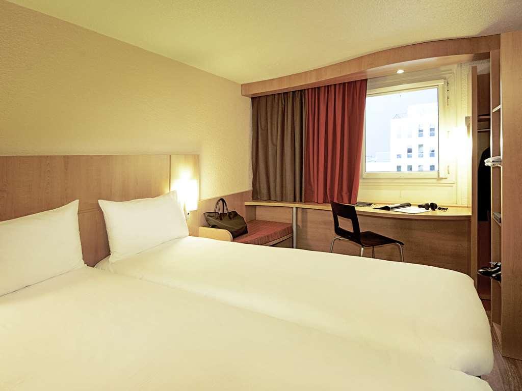 Ibis Styles Abidjan Plateau Hotell Rum bild