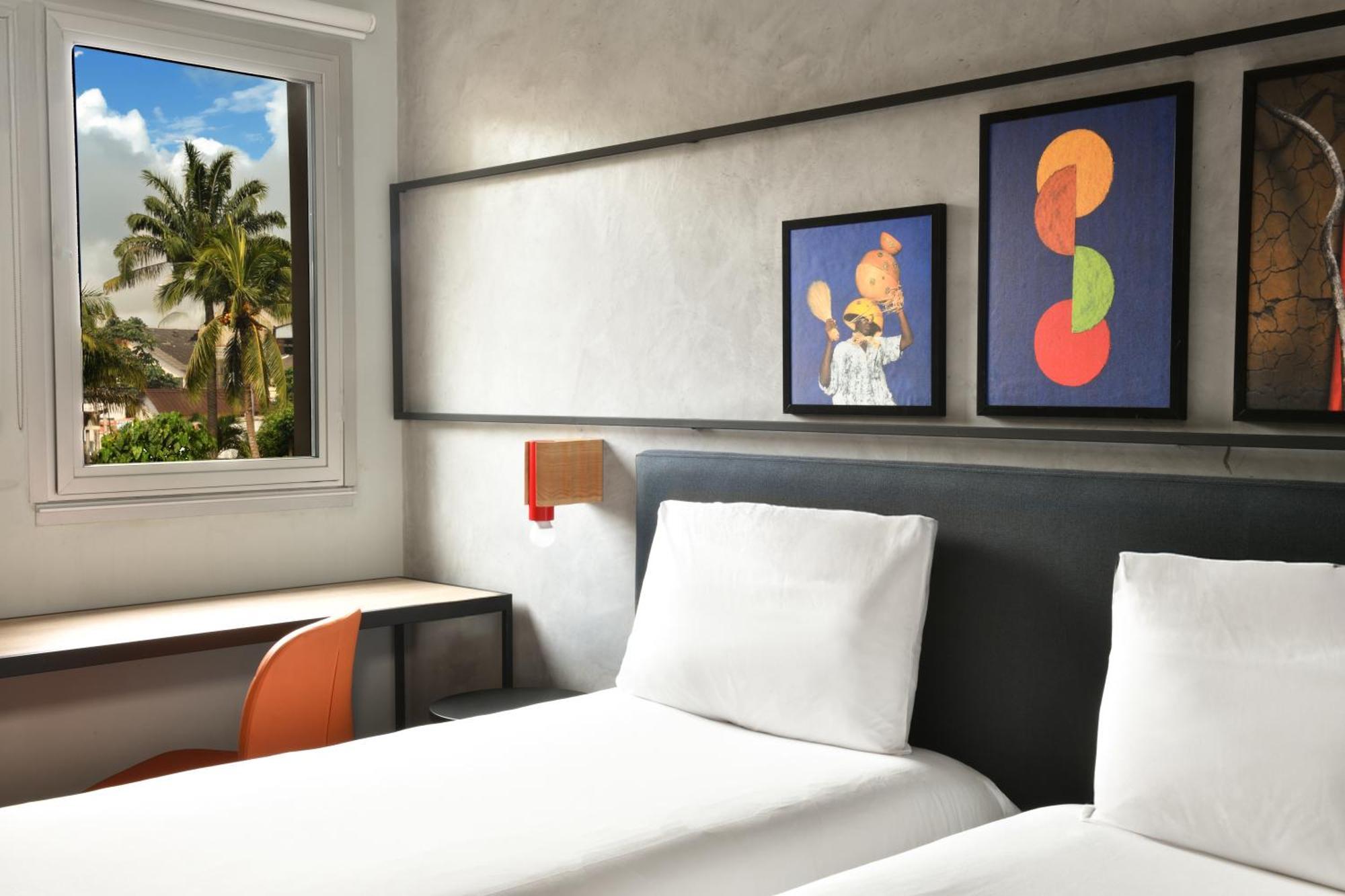 Ibis Styles Abidjan Plateau Hotell Exteriör bild