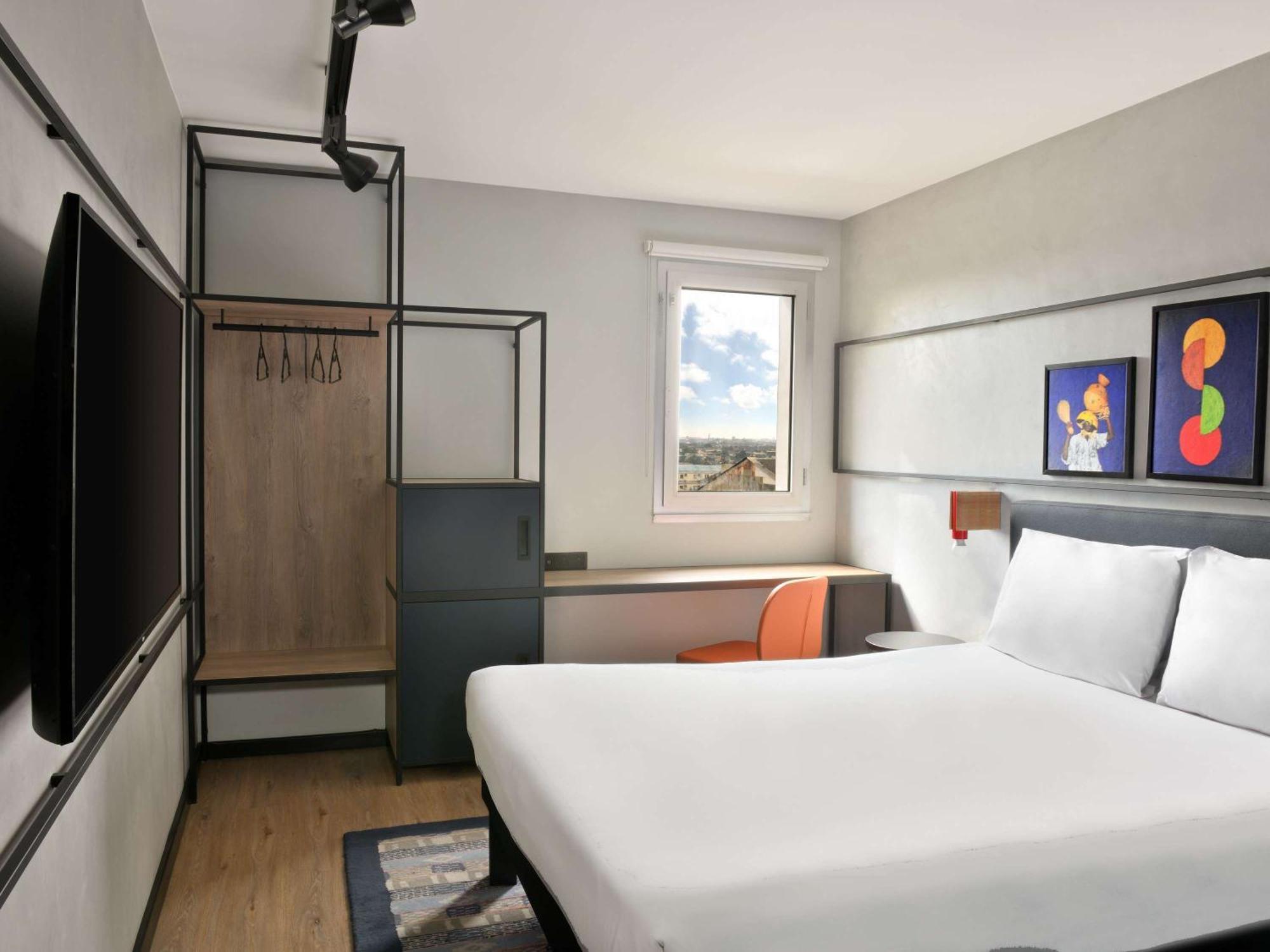 Ibis Styles Abidjan Plateau Hotell Exteriör bild