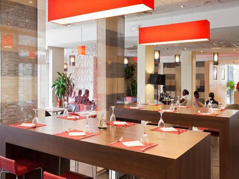 Ibis Styles Abidjan Plateau Hotell Exteriör bild
