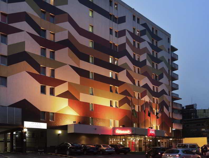 Ibis Styles Abidjan Plateau Hotell Exteriör bild